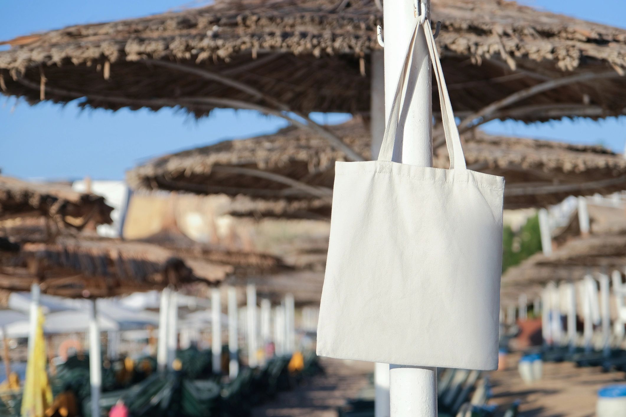 Bolsa reutilizable personalizada como ejemplo de mercancía de marca